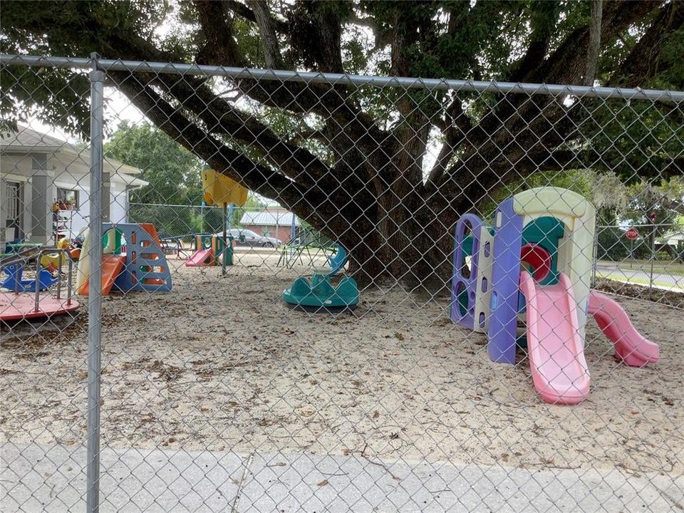 待售: $850,000 (0 贝兹, 0 浴室, 3348 平方英尺)