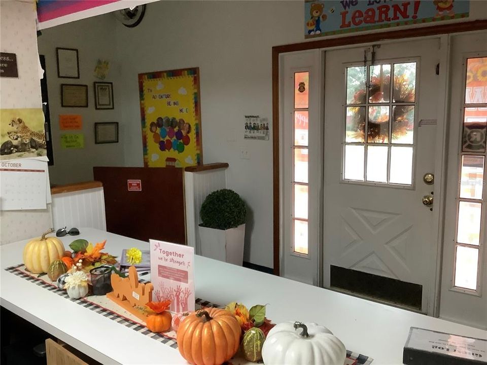 待售: $850,000 (0 贝兹, 0 浴室, 3348 平方英尺)