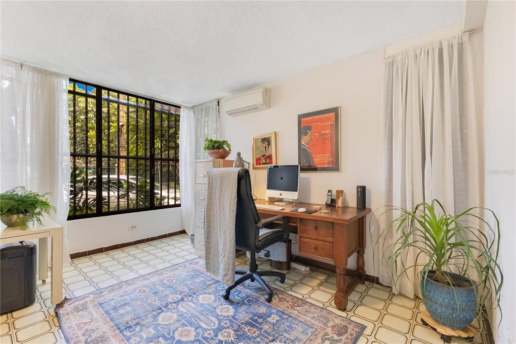 В аренду: $2,750 (4 спален, 2 ванн, 1552 Квадратных фут)