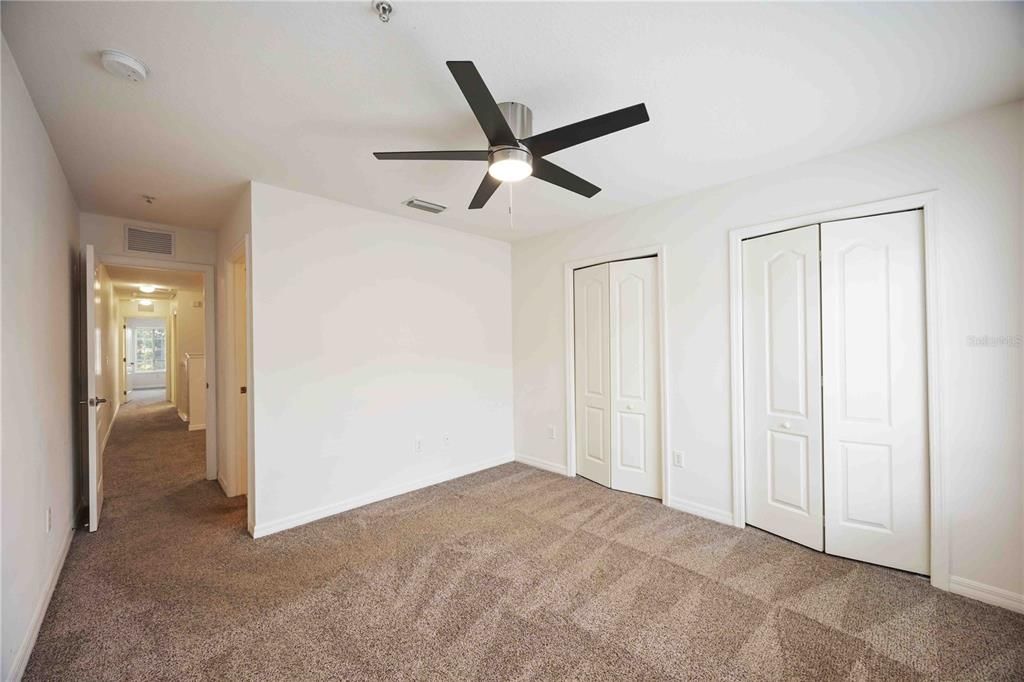 На продажу: $217,900 (2 спален, 2 ванн, 1539 Квадратных фут)