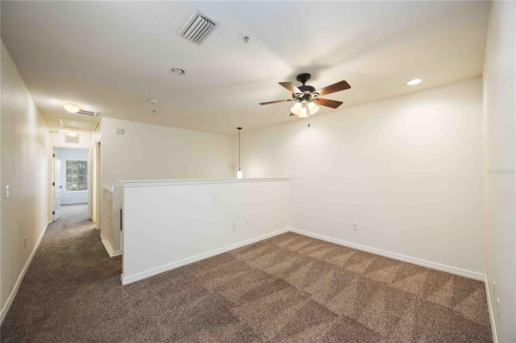 На продажу: $217,900 (2 спален, 2 ванн, 1539 Квадратных фут)