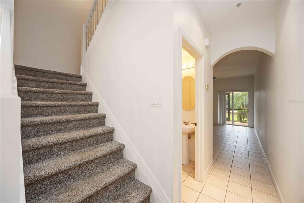 На продажу: $217,900 (2 спален, 2 ванн, 1539 Квадратных фут)