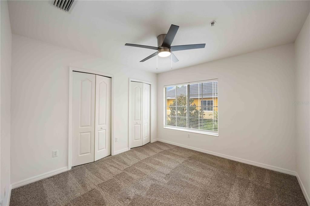 На продажу: $217,900 (2 спален, 2 ванн, 1539 Квадратных фут)