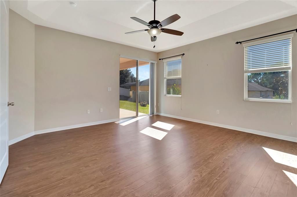 For Sale: $575,000 (4 beds, 3 baths, 2617 Square Feet)