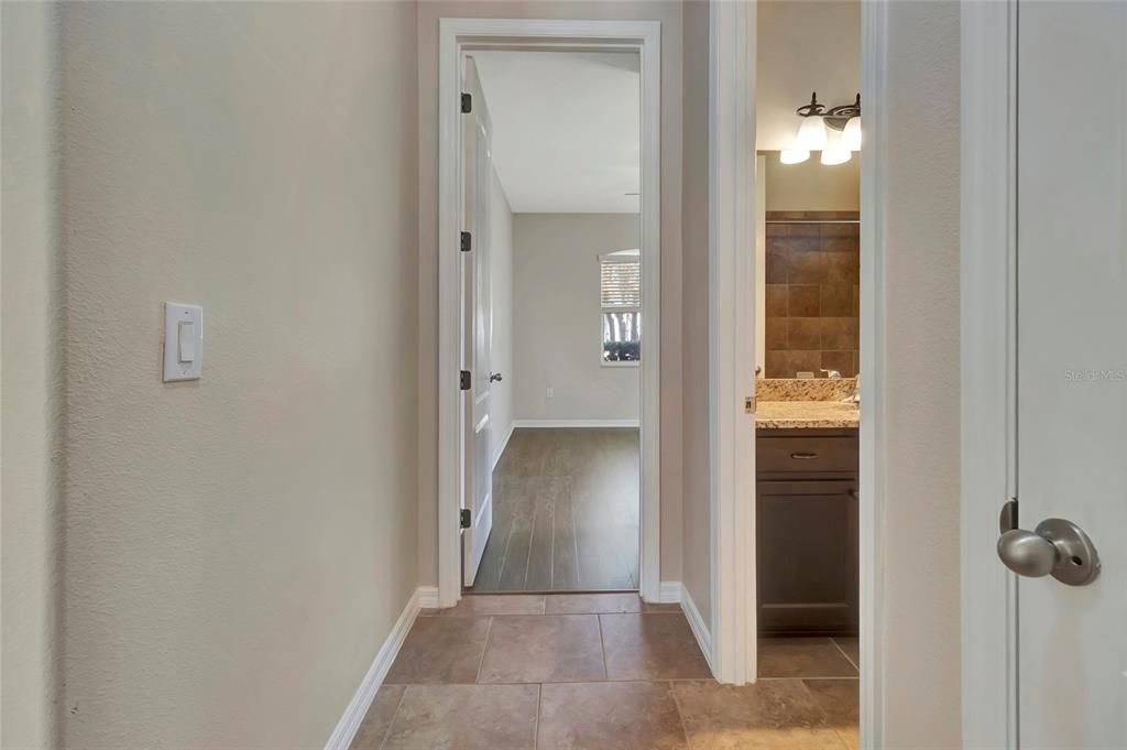 For Sale: $575,000 (4 beds, 3 baths, 2617 Square Feet)