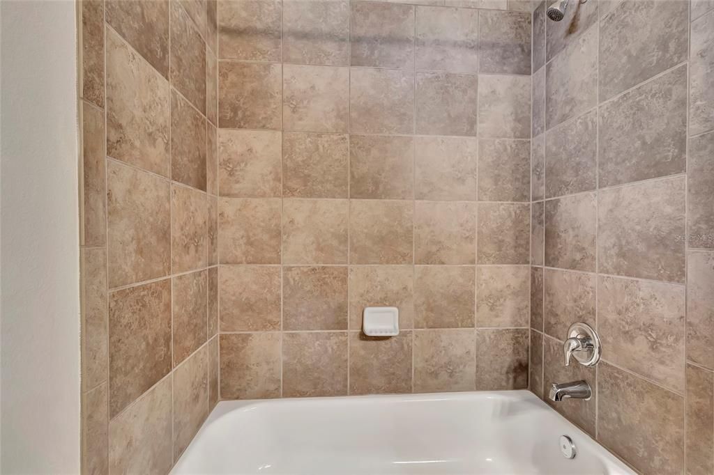 For Sale: $575,000 (4 beds, 3 baths, 2617 Square Feet)