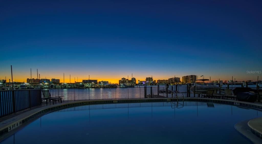 待售: $999,000 (3 贝兹, 3 浴室, 1772 平方英尺)