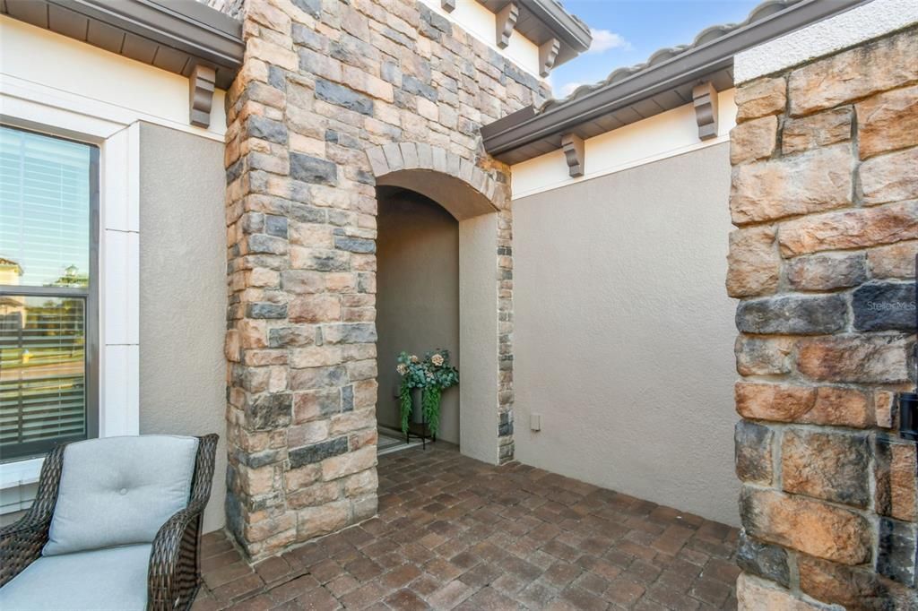 На продажу: $625,000 (3 спален, 2 ванн, 1874 Квадратных фут)