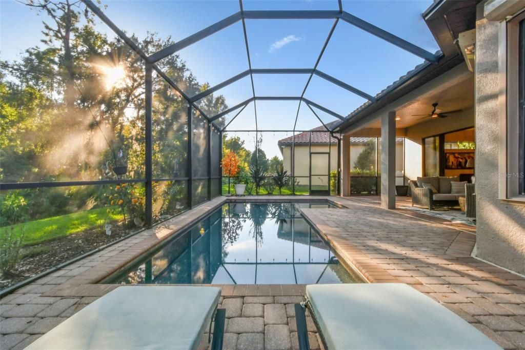 На продажу: $625,000 (3 спален, 2 ванн, 1874 Квадратных фут)