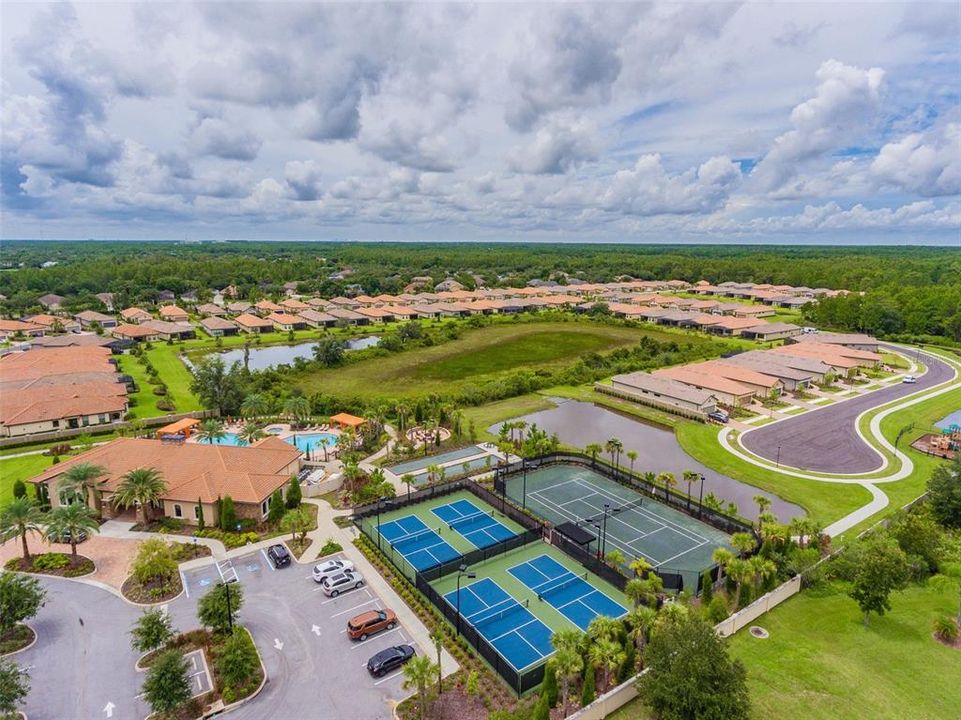 На продажу: $625,000 (3 спален, 2 ванн, 1874 Квадратных фут)