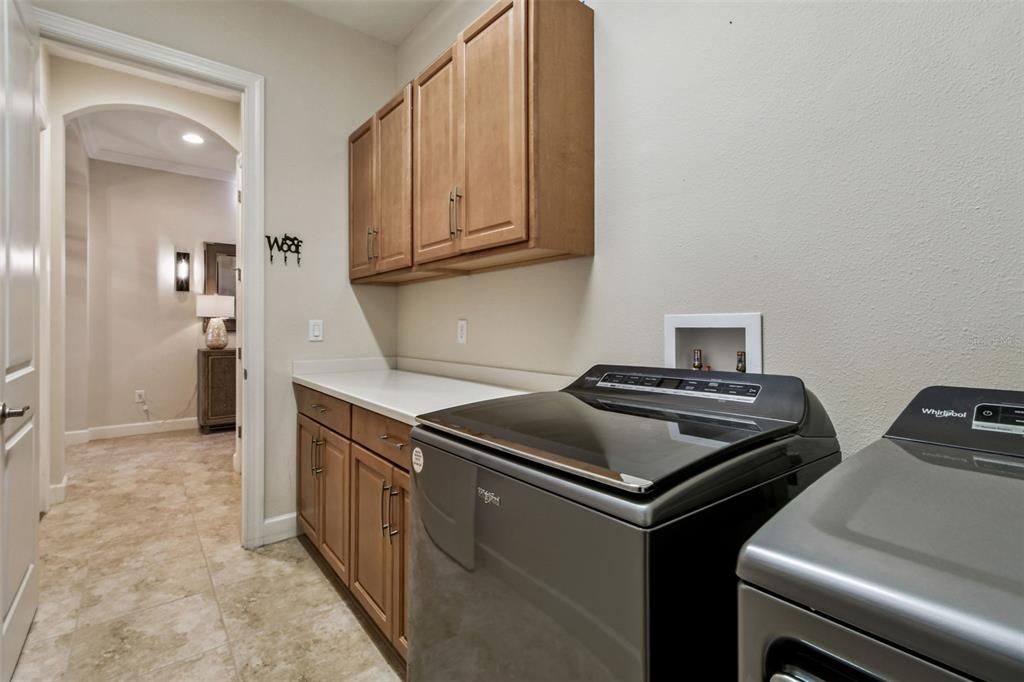 На продажу: $625,000 (3 спален, 2 ванн, 1874 Квадратных фут)