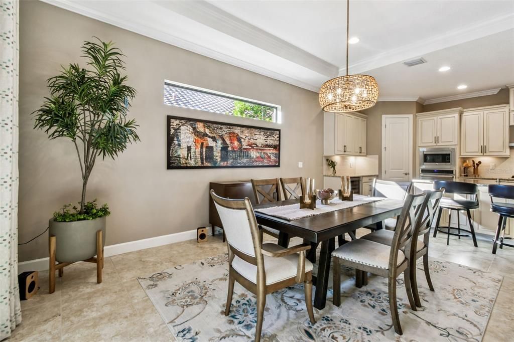 На продажу: $625,000 (3 спален, 2 ванн, 1874 Квадратных фут)