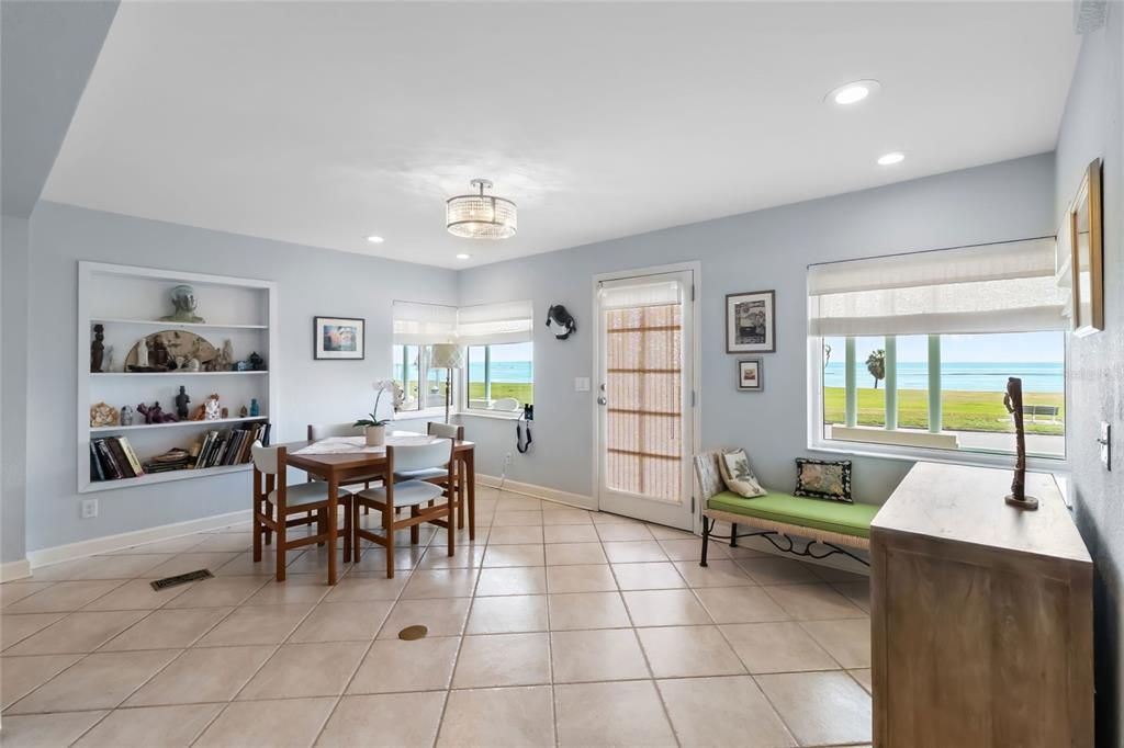 Active With Contract: $1,299,000 (2 beds, 3 baths, 1940 Square Feet)