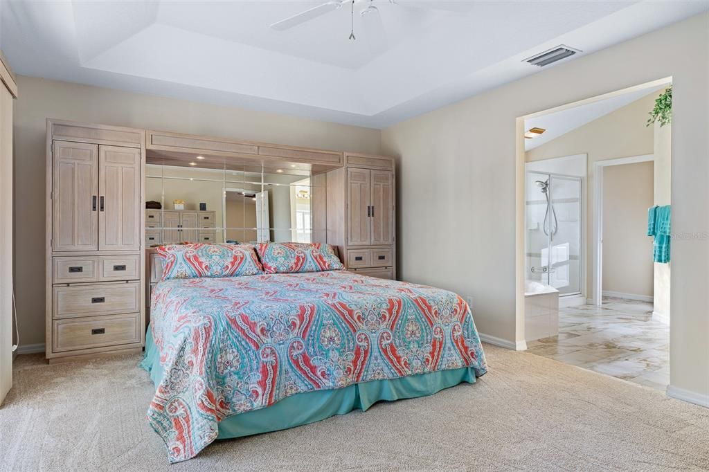 En Venta: $488,900 (3 camas, 2 baños, 2172 Pies cuadrados)