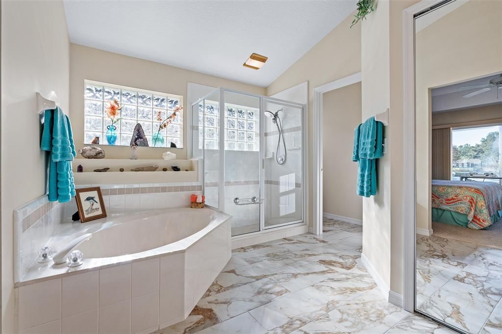 En Venta: $488,900 (3 camas, 2 baños, 2172 Pies cuadrados)