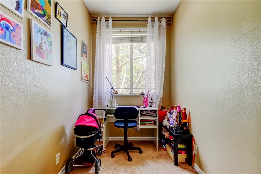 For Sale: $324,900 (2 beds, 2 baths, 1434 Square Feet)