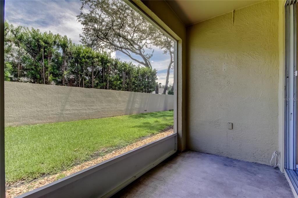 For Sale: $324,900 (2 beds, 2 baths, 1434 Square Feet)