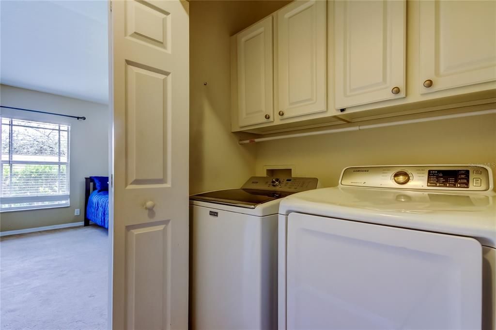 For Sale: $324,900 (2 beds, 2 baths, 1434 Square Feet)