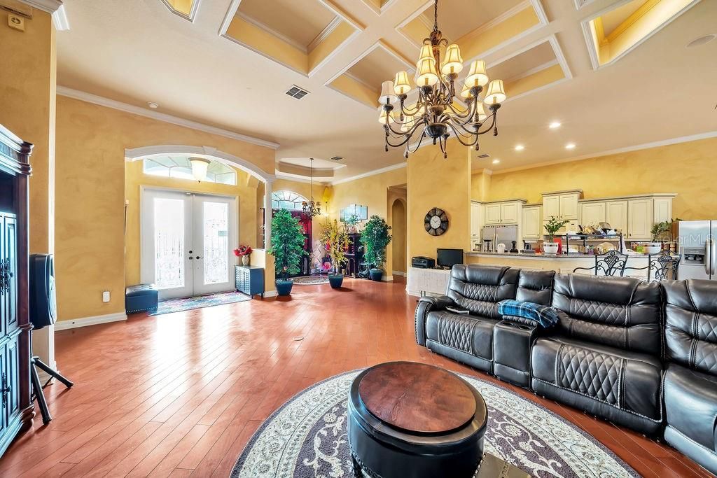 For Sale: $595,000 (3 beds, 2 baths, 2585 Square Feet)