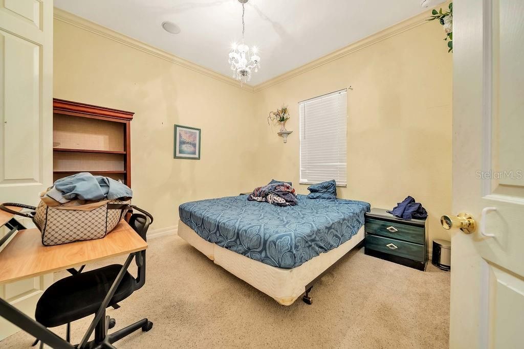 For Sale: $595,000 (3 beds, 2 baths, 2585 Square Feet)