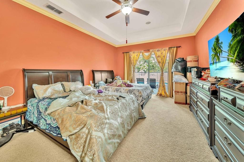 For Sale: $595,000 (3 beds, 2 baths, 2585 Square Feet)