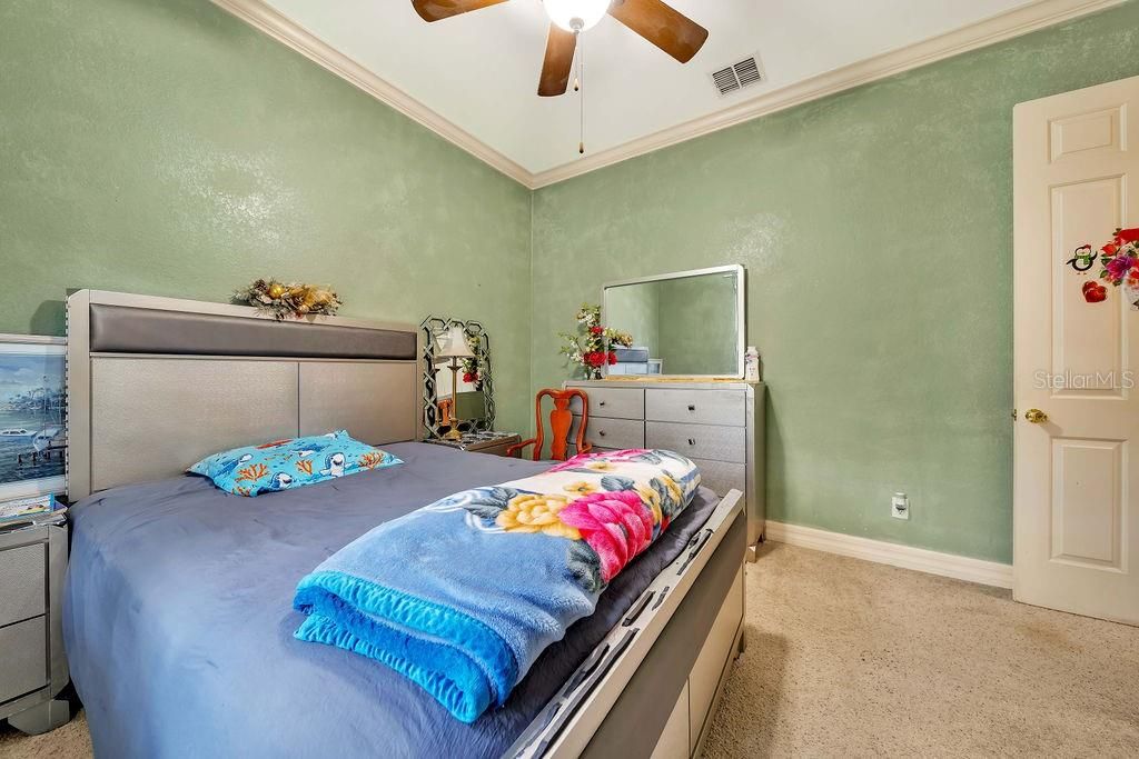 For Sale: $595,000 (3 beds, 2 baths, 2585 Square Feet)