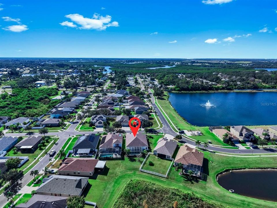 For Sale: $519,900 (4 beds, 3 baths, 2672 Square Feet)