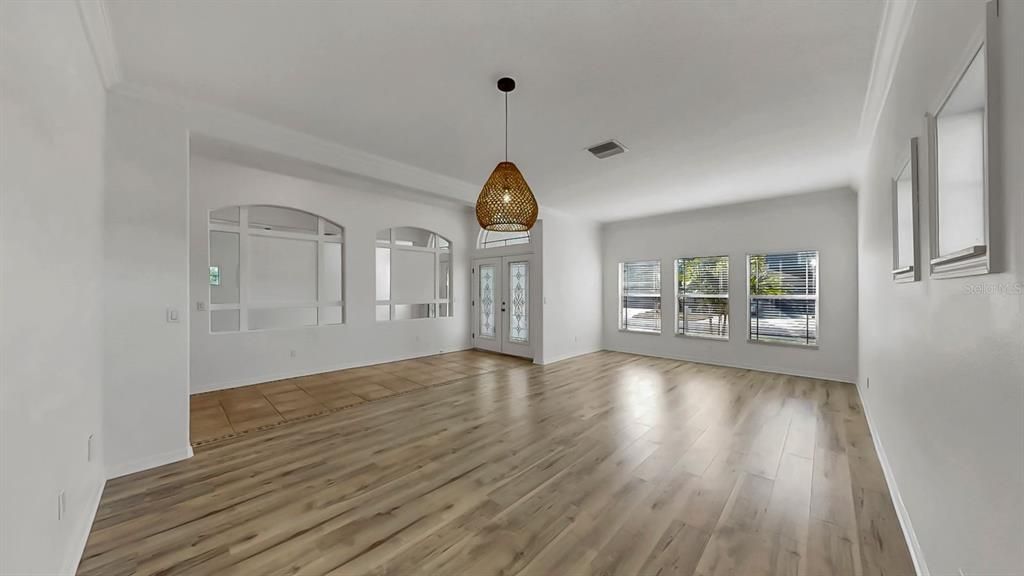 For Sale: $519,900 (4 beds, 3 baths, 2672 Square Feet)