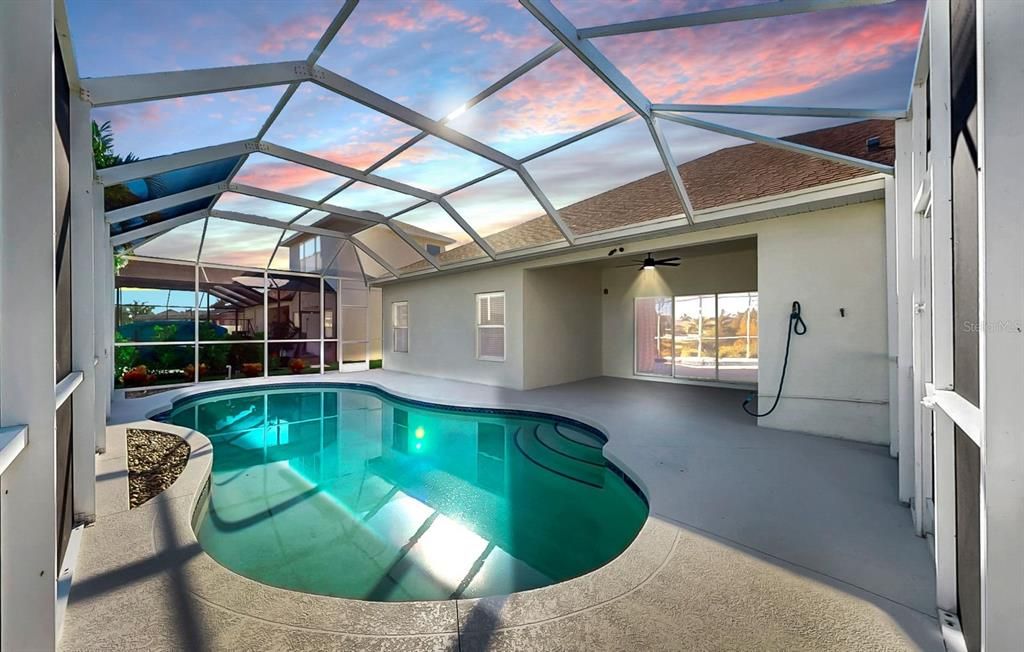 For Sale: $519,900 (4 beds, 3 baths, 2672 Square Feet)