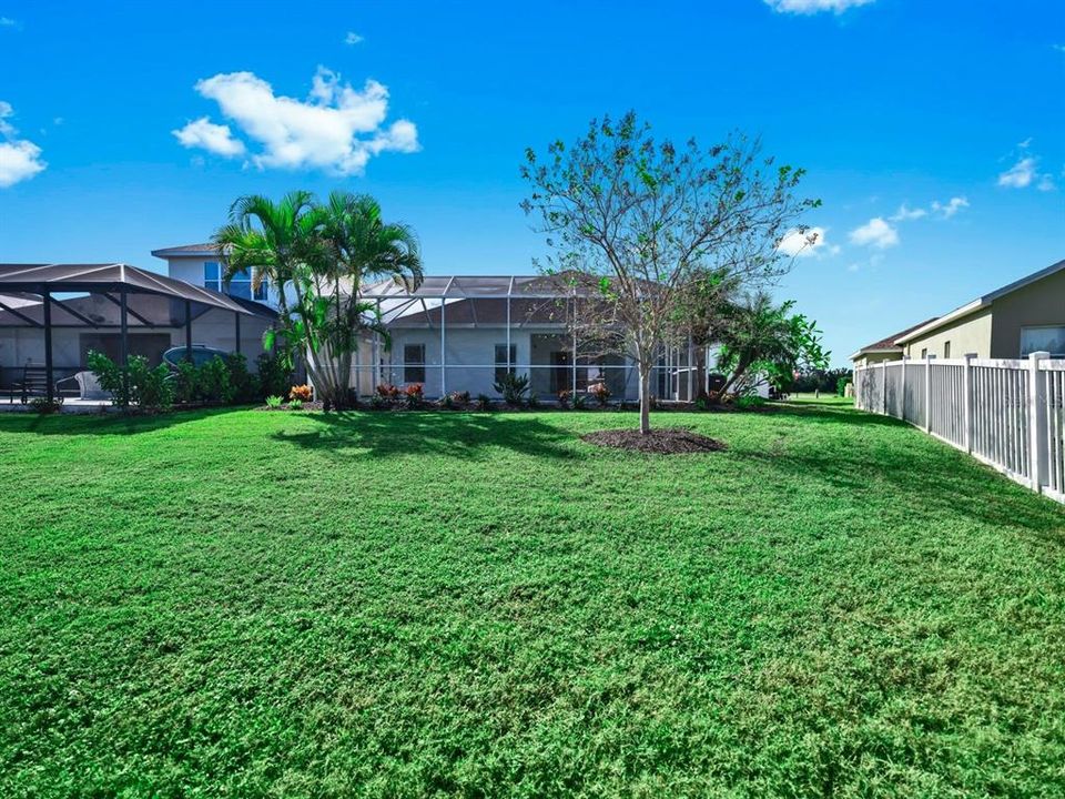 For Sale: $519,900 (4 beds, 3 baths, 2672 Square Feet)