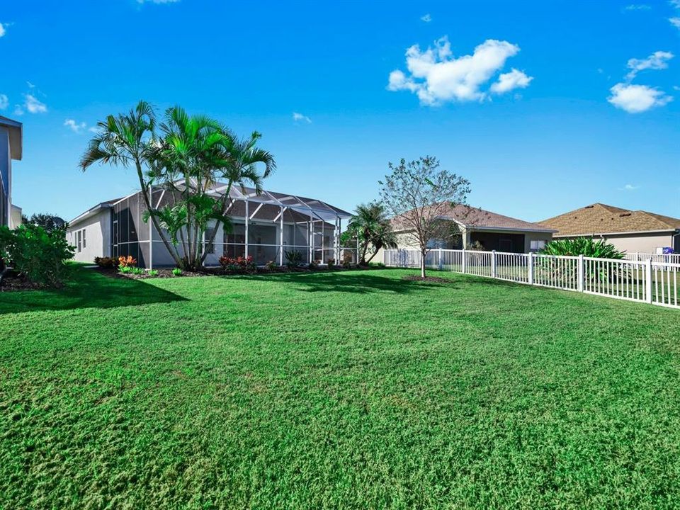 For Sale: $519,900 (4 beds, 3 baths, 2672 Square Feet)