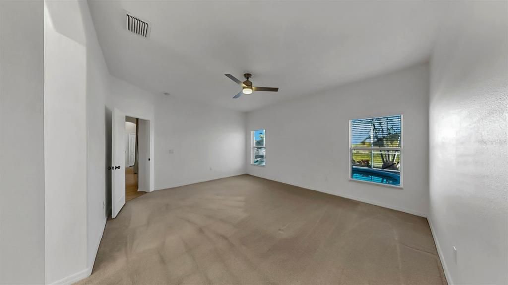 For Sale: $519,900 (4 beds, 3 baths, 2672 Square Feet)