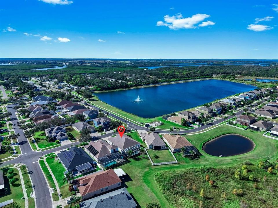 For Sale: $519,900 (4 beds, 3 baths, 2672 Square Feet)