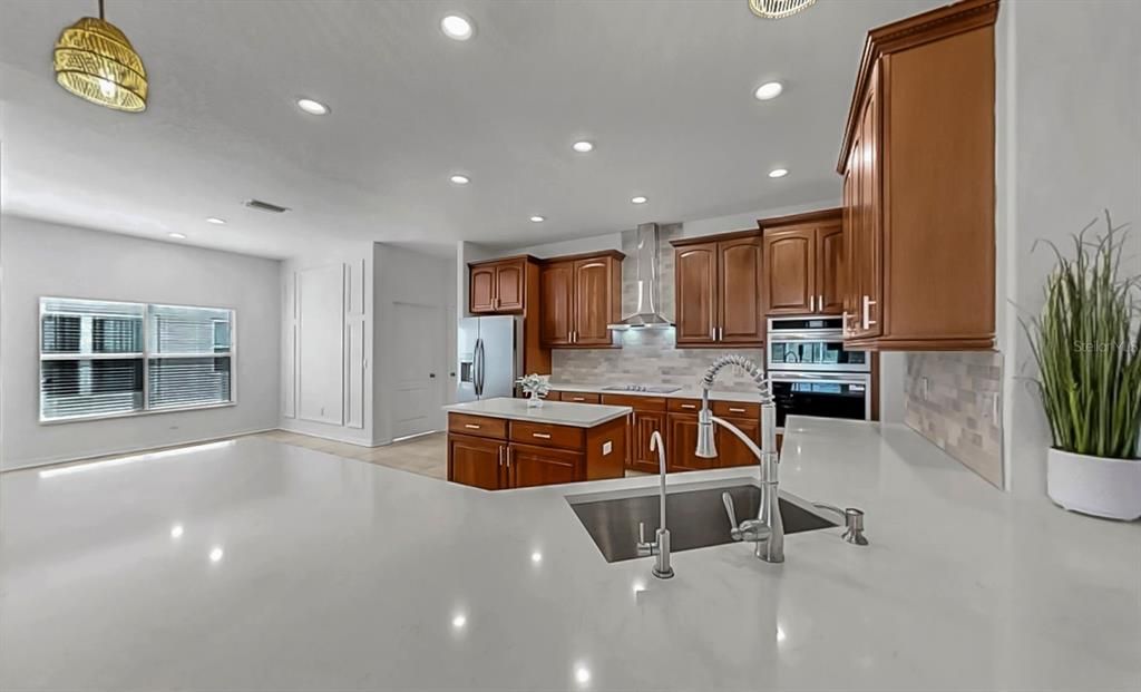 For Sale: $519,900 (4 beds, 3 baths, 2672 Square Feet)