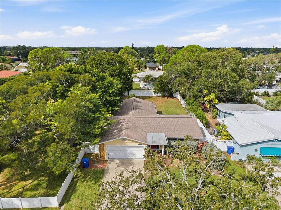 En Venta: $360,000 (3 camas, 2 baños, 1627 Pies cuadrados)