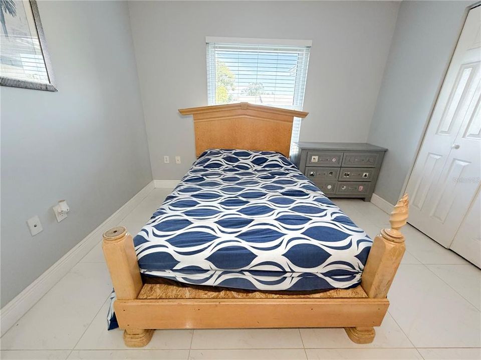 En Venta: $499,500 (3 camas, 2 baños, 1450 Pies cuadrados)