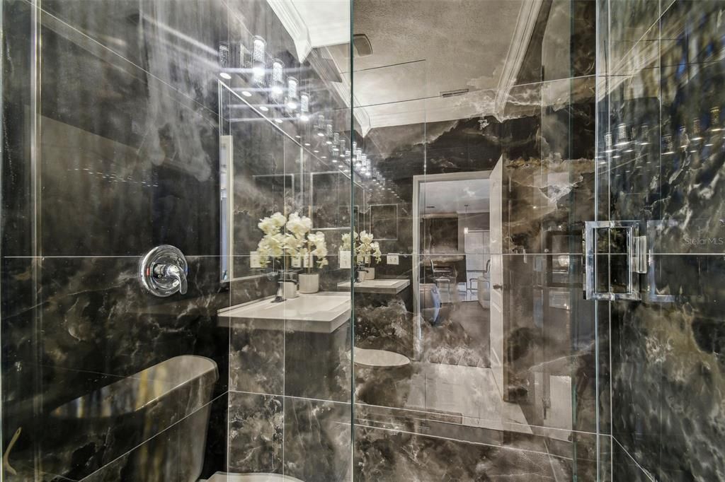 待售: $499,000 (5 贝兹, 3 浴室, 3347 平方英尺)