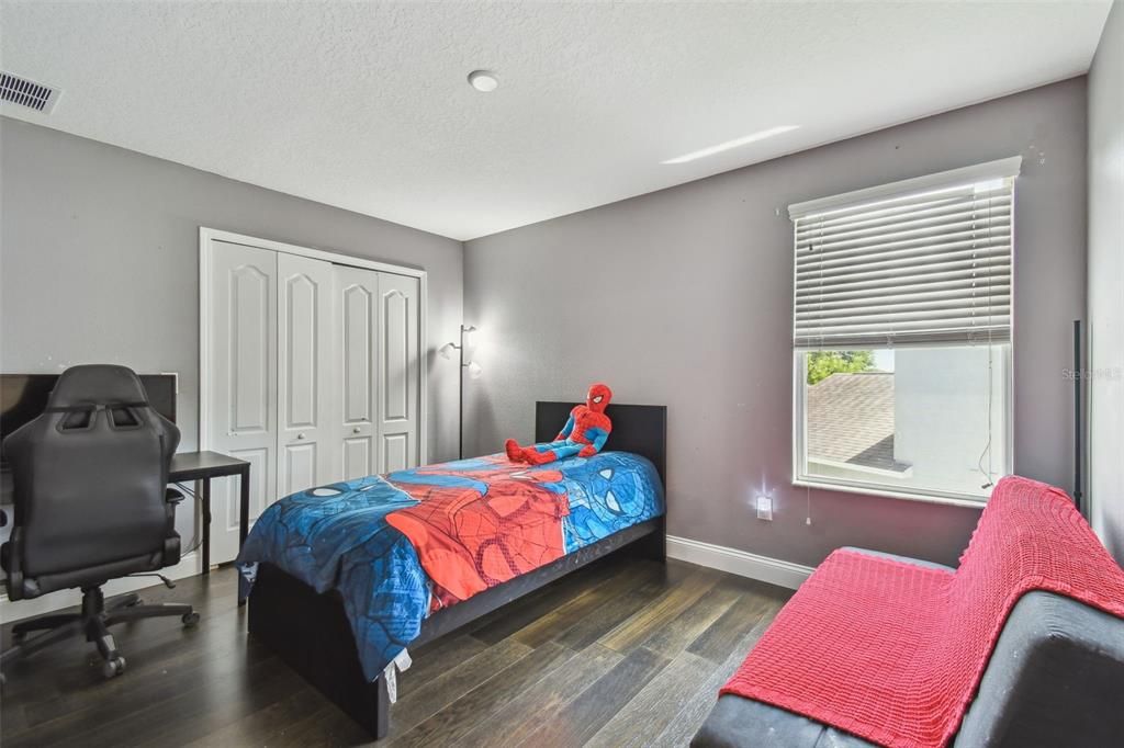 待售: $499,000 (5 贝兹, 3 浴室, 3347 平方英尺)