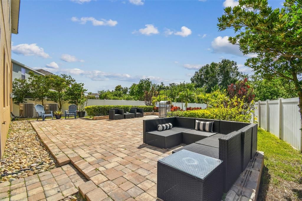 待售: $499,000 (5 贝兹, 3 浴室, 3347 平方英尺)