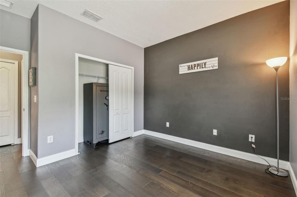 待售: $499,000 (5 贝兹, 3 浴室, 3347 平方英尺)