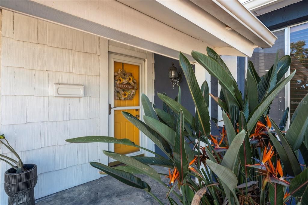 Active With Contract: $255,000 (2 beds, 2 baths, 1368 Square Feet)