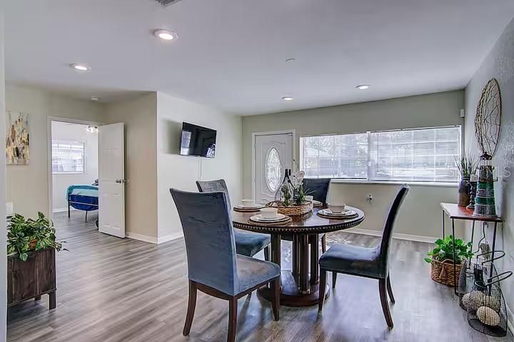 На продажу: $680,000 (4 спален, 0 ванн, 2508 Квадратных фут)