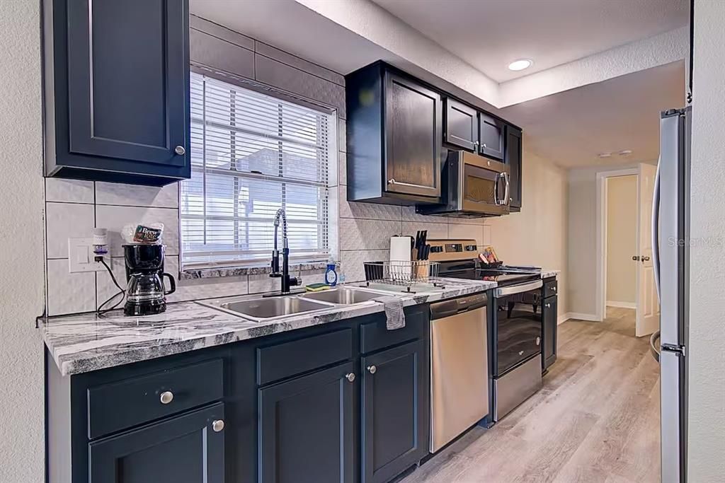 На продажу: $680,000 (4 спален, 0 ванн, 2508 Квадратных фут)