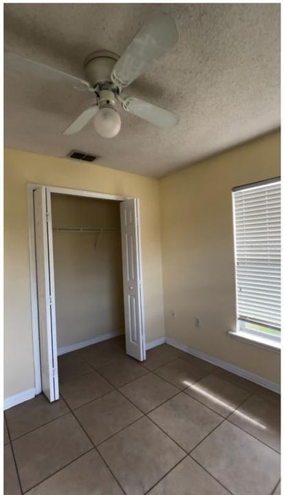 For Sale: $260,000 (3 beds, 2 baths, 1159 Square Feet)