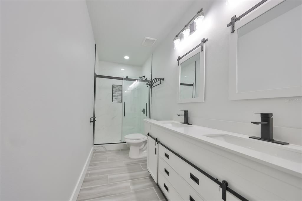 En Venta: $497,000 (3 camas, 2 baños, 1309 Pies cuadrados)