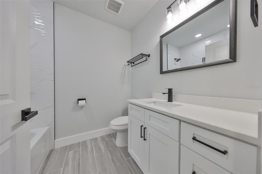 En Venta: $497,000 (3 camas, 2 baños, 1309 Pies cuadrados)