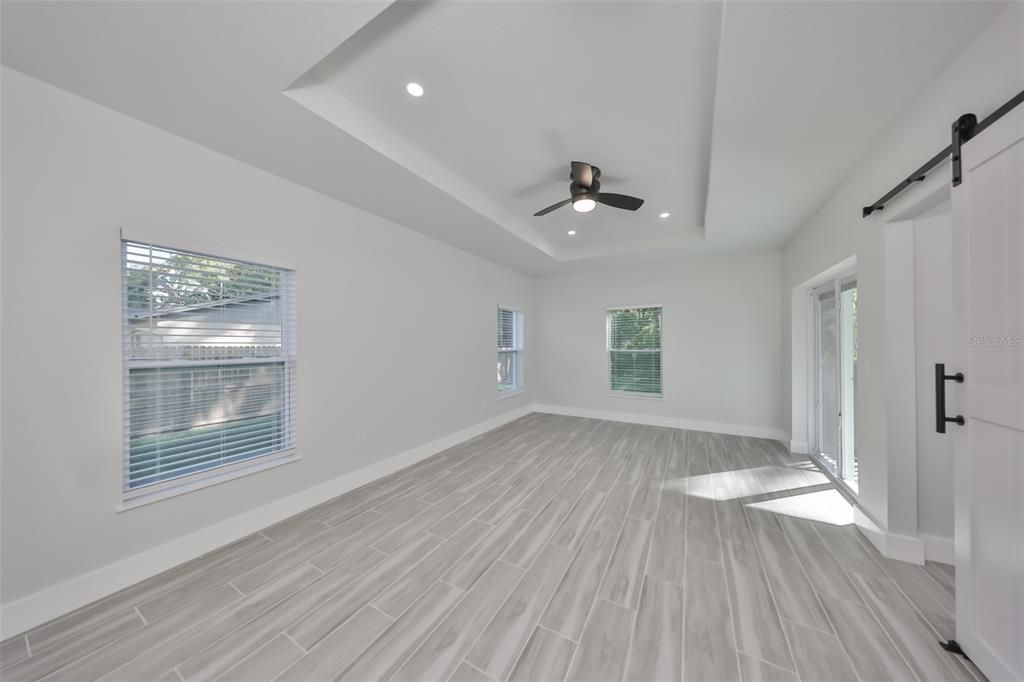 En Venta: $497,000 (3 camas, 2 baños, 1309 Pies cuadrados)