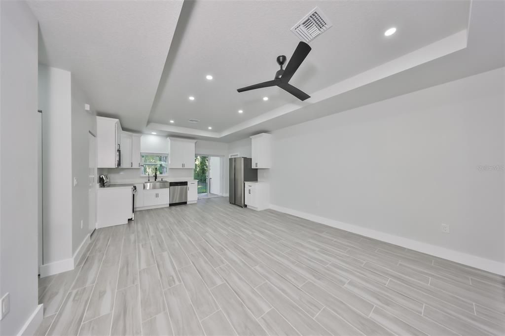 En Venta: $497,000 (3 camas, 2 baños, 1309 Pies cuadrados)