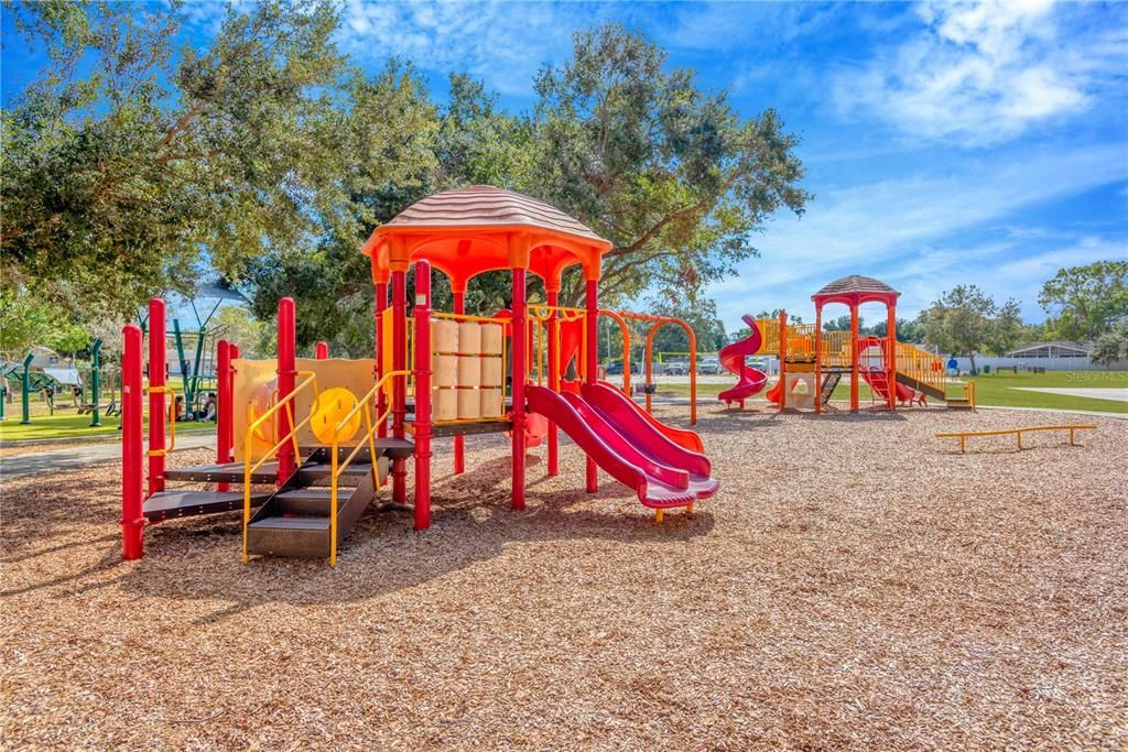 Active With Contract: $440,000 (4 beds, 2 baths, 2155 Square Feet)