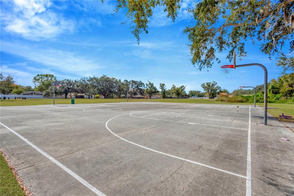 Active With Contract: $440,000 (4 beds, 2 baths, 2155 Square Feet)